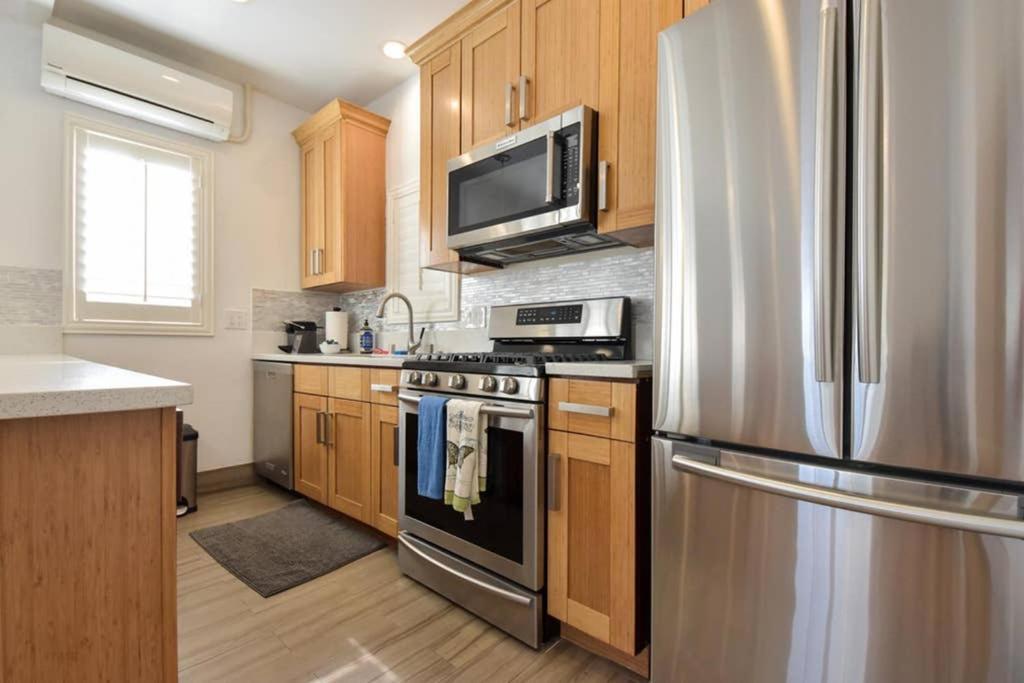 1000#1 Contemporary Home W/ Parking, Grill, & Ac! Newport Beach Bagian luar foto