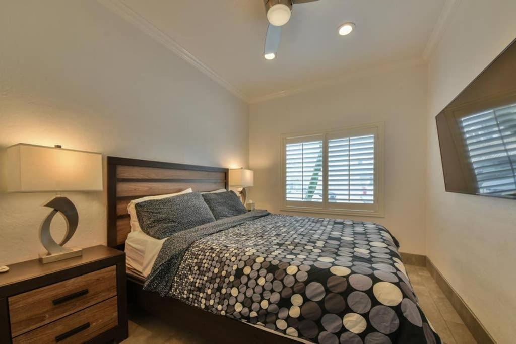 1000#1 Contemporary Home W/ Parking, Grill, & Ac! Newport Beach Bagian luar foto
